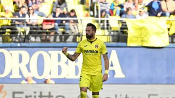 VILLARREAL, 26/11/2023.- El centrocampista del Villarreal Jose Luis Morales  celebra su gol durante el partido de Liga que disputan Villarreal y Osasuna este domingo en el estadio de La Cerámica. EFE/Andreu Esteban
