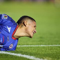 ¡Polémica! ¿Merecía Malagón la tarjeta roja? Esta fue la acción en la final de ida entre Cruz Azul y América