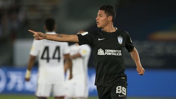 Oficializa Rayados a Roberto de la Rosa como nuevo fichaje