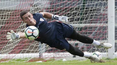 Kepa passes medical ahead of Real Madrid transfer