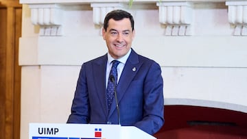 El presidente de la Junta de Andalucía, Juanma Moreno, interviene durante el encuentro 'De la Idea a la Acción: Los 30 años del Comité de las Regiones y la Evolución de la Política de Cohesión', en el Palacio de la Magdalena, a 3 de septiembre de 2025, en Santander, Cantabria (España). El acto se celebra desde hoy hasta el viernes, 5 de septiembre, y aborda la evolución de la Política de Cohesión de la UE a lo largo de tres décadas.
03 SEPTIEMBRE 2025;PAGE;RUEDA;CANTABRIA
Juanma Serrano / Europa Press
03/09/2025