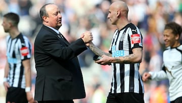 Newcastle must keep Rafa Benítez, says Jonjo Shelvey