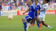 El árbitro no cobró un claro penal contra Lorenzetti