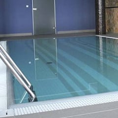 Un técnico de natación abusó de menores durante años