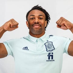 El increíble Adama: "No hago pesas, mi genética es así"