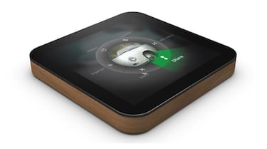 Llega Solu, el mini-ordeandor táctil de bolsillo