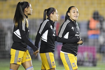 Nancy Antonio, Lizbeth Ovalle, Liliana Mercado of Tigres during the game Tigres UANL vs Toluca, corresponding second leg of Quarterfinals the Torneo Apertura 2022 of the Liga BBVA MX Femenil at Universitario Stadium, on October 31, 2022.

<br><br>

Nancy Antonio, Lizbeth Ovalle, Liliana Mercado de Tigres durante el partido Tigres UANL vs Toluca, correspondiente a la vuelta de los Cuartos de Final del Torneo Apertura 2022 de la Liga BBVA MX Femenil en el Estadio Universitario , el 31 de octubre de 2022.