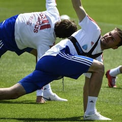 "Ramos y Piqué son muy buenos"