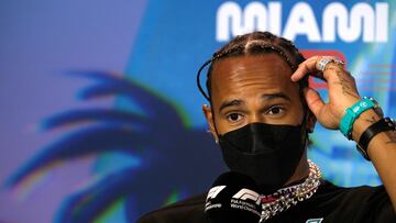 En medio de la disputa por la decisión de la Corte Suprema, el piloto de F1, Lewis Hamilton, se pronuncia a favor del derecho al aborto en Estados Unidos.