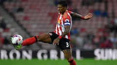 Van Aanholt: Crystal Palace sign Sunderland defender