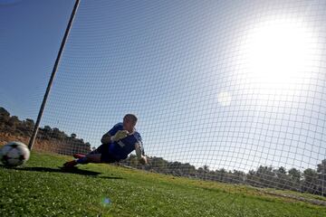 Miño se prepara durante la concentración | Foto: Fito González