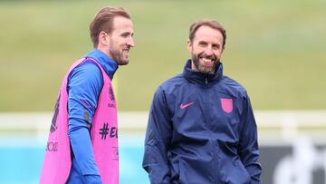 Harry Kane y Gareth Southgate.