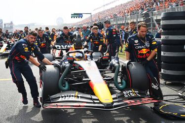 Los ‘dardos’ de Helmut Marko hacia Checo Pérez en el 2022