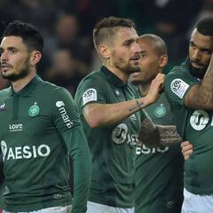 El Saint-Etienne despierta y acaricia los puestos europeos
