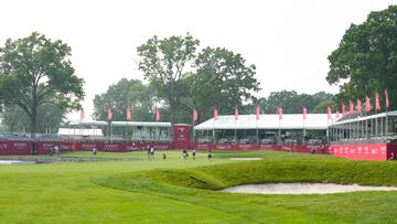 DETROIT, MICHIGAN - JUNE 28: A general view of grandstands on the 17th hole during a practice round prior to the Rocket Mortgage Classic at Detroit Golf Club on June 28, 2023 in Detroit, Michigan.   Raj Mehta/Getty Images/AFP (Photo by Raj Mehta / GETTY IMAGES NORTH AMERICA / Getty Images via AFP)