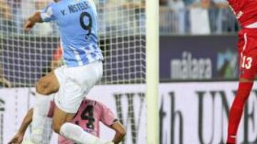 Baptista pone líder al Málaga con un golazo de chilena