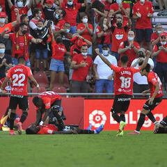 Ángel y Reina decantan el partido para el Real Mallorca