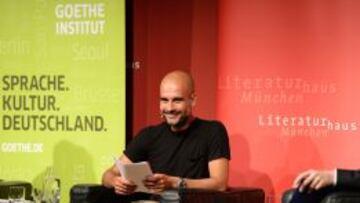 Guardiola durante la lectura po&eacute;tica en la Casa de la Literatura de M&uacute;nich.