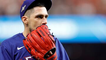 HOUSTON, TEXAS - OCTOBER 22: Nathan Eovaldi #17 of the Texas Rangers reacts as he walks back to the dugout against the Houston Astros to end the sixth inning in Game Six of the American League Championship Series at Minute Maid Park on October 22, 2023 in Houston, Texas.   Carmen Mandato/Getty Images/AFP (Photo by Carmen Mandato / GETTY IMAGES NORTH AMERICA / Getty Images via AFP)