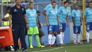 Mario Salas espera que Mark González renueve, pero varios de la foto no continuarían.