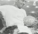 Real Madrid legend Paco Gento turns 83