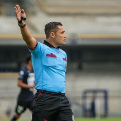 DT de Alebrijes de Oaxaca denuncia agresiones verbales del árbitro