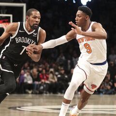 "I feel like that's what the mayor wants right now, is some attention": Kevin Durant