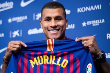 Jeison Murillo fue presentado como nuevo jugador del Barcelona. El colombiano tendrá contrato hasta el 30 de junio con el conjunto 'culé'.
