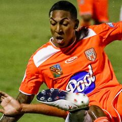 Envigado se enreda en casa pero salva un punto ante Rionegro