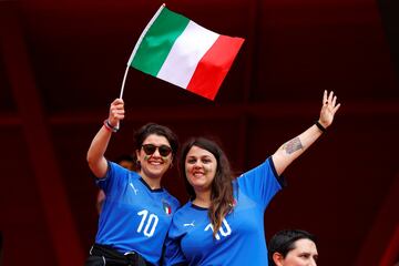 Las mejores imágenes de los aficionados desplazados a la Copa Mundial Femenina de Fútbol celebrada en Francia para animar a sus respectivas selecciones.