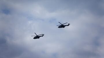 Helicopters fly above the Chancellery on the day Ukraine's President Volodymyr Zelenskiy meets German Chancellor Olaf Scholz, in Berlin, Germany May 14, 2023. REUTERS/Fabrizio Bensch