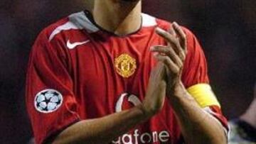 <b>RUMORES.</B> Rio Ferdinand es uno más de los jugadores que han sido vinculados con el Real Madrid para la próxima temporada.