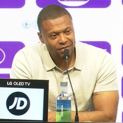 Baptista abre la puerta a su continuidad