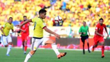 Te&oacute;filo, segundo gol consecutivo en Eliminatorias sobre Per&uacute; en Barranquilla.