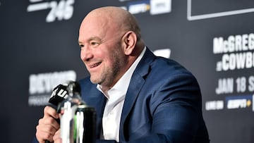 Dana White mantiene en marcha el plan para celebrar próximos eventos de la UFC a pesar de la pandemia de coronavirus que azota a Estados Unidos.