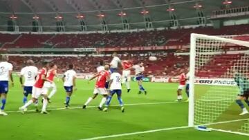 Primer gol de Paolo Guerrero en 2020: cabezazo de manual