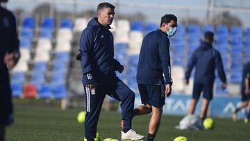 Carrión, con alternativas para su estreno en el banquillo