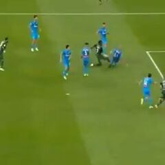 La gran definición de Jhon Córdoba ante el Zenit de Barrios