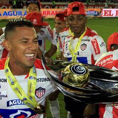 Teo, ‘El Pibe’ y Viera en el once histórico de Junior