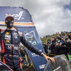 Dani Sordo: "Le dedico esta victoria a Laura Salvo"