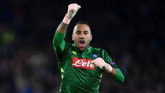 David Ospina durante un partido con Napoli por Champions League.