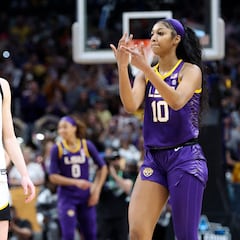 Who has had a better rookie year between Angel Reese and Caitlin Clark?