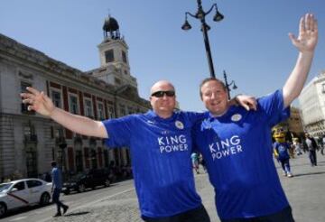 Leicester City fans in Puerta del Sol, Madrid.