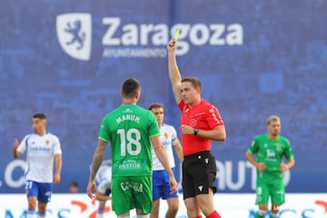 Manu Hernando cumplirá un partido de sanción por su expulsión contra el Zaragoza.