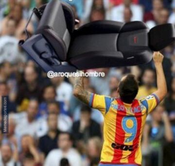 Los mejores memes del fichaje de Alcácer por el Barcelona