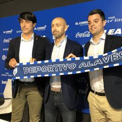 Óscar Garro, presentado como responsable del fútbol base