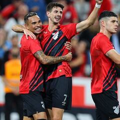 El millonario sueldo que Di Yorio ganará en la U: estos son los mejores pagados del plantel