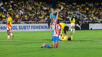 Colombia pierde y depende de resultados para lograr el título