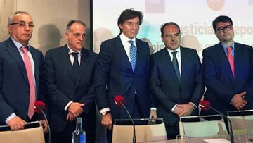 Tebas: "Hay que entender la coacción que viven los deportistas catalanes..."