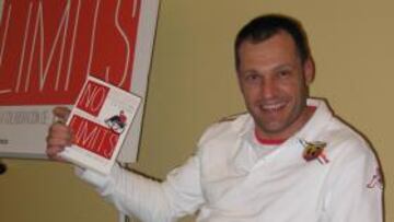 <b>TODO UN EJEMPLO. </b>Albert Llovera es un modelo de superación.